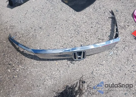 2019 Honda Accord Lx z USA, uszkodzony, nr VIN 1HGCV1F19KA059292